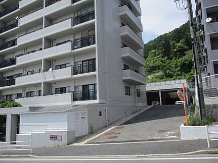 井口台パークヒルズ弐番館の外観