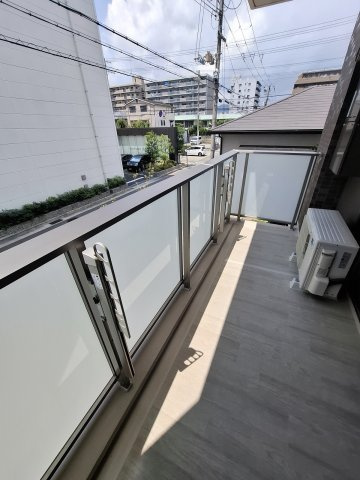 Live Casa西宮のバルコニー