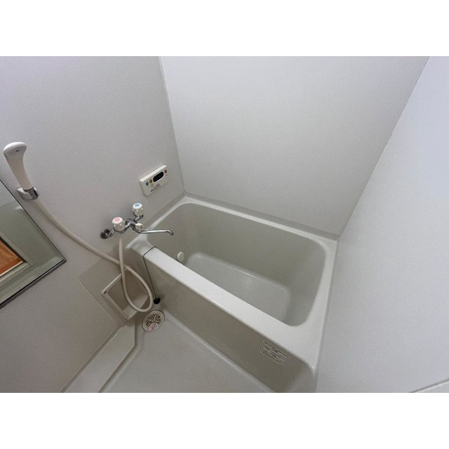 プチコパン町屋の浴室