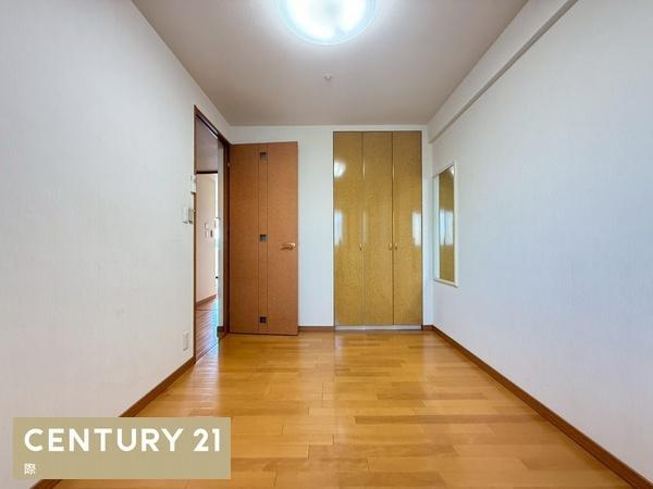 サンセリテ太田の洋室