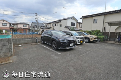 【駐車場】 | 檪