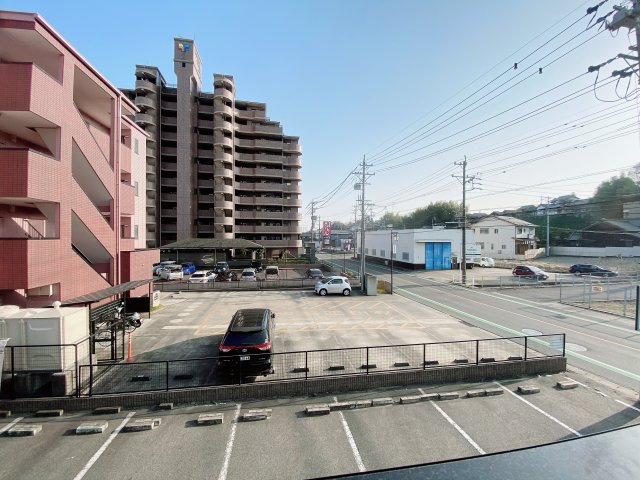 メゾン浜田Ⅱの駐車場