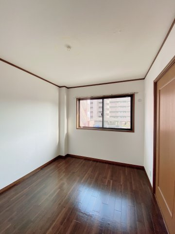 メゾン浜田Ⅱの洋室