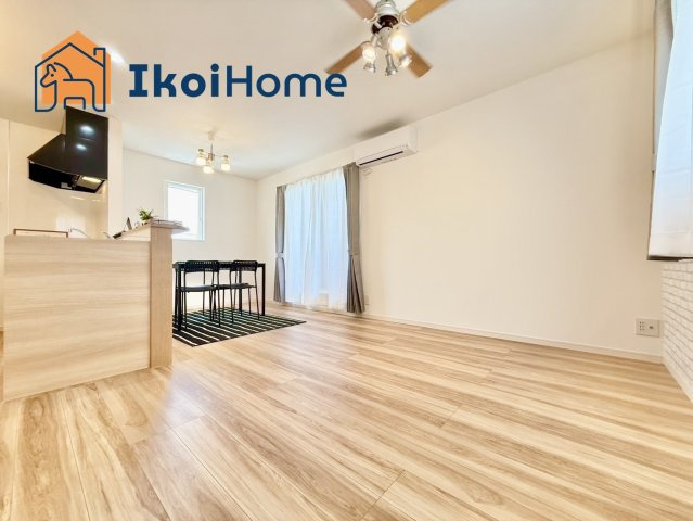 神戸市西区枝吉1丁目　新築戸建の居間・リビング|【ホームページに現地動画掲載中】●年中無休：当日予約可●家具・家電は住宅ローンに組込み可能！