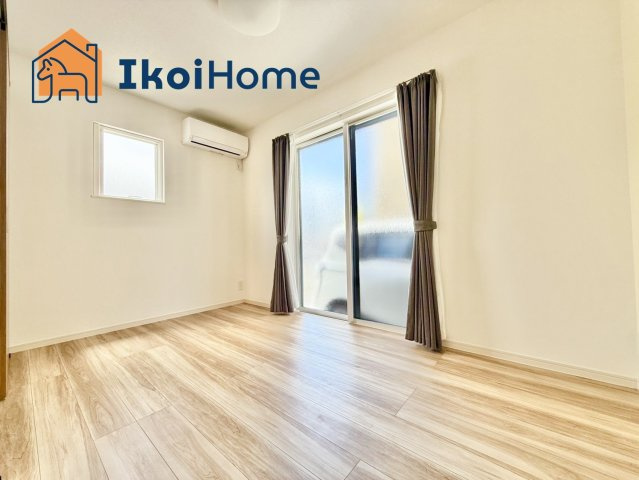 神戸市西区枝吉1丁目　新築戸建の寝室|【ホームページに現地動画掲載中】●年中無休：当日予約可●全室２面採光で明るいです