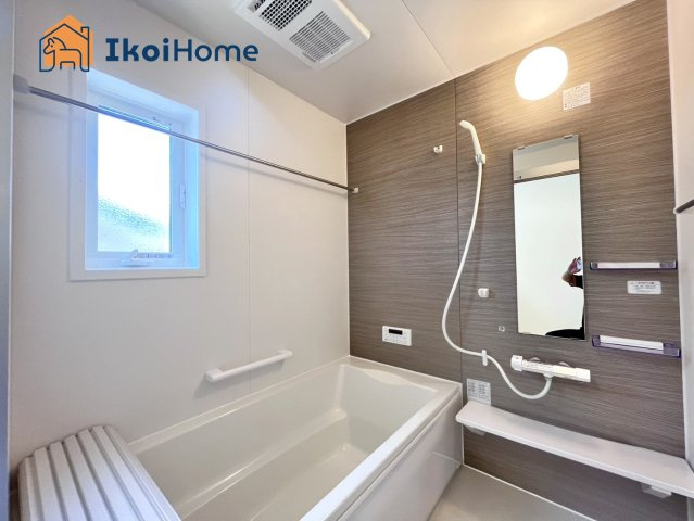 神戸市西区第15桜が丘東町4丁目　新築戸建の浴室|【ホームページに現地動画掲載中】●年中無休：当日予約可●1坪タイプの広々したユニットバスになります。