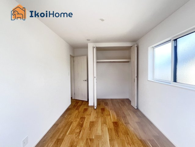 神戸市西区第15桜が丘東町4丁目　新築戸建の寝室|【ホームページに現地動画掲載中】●年中無休：当日予約可●収納が多く季節ものの家電も収納できます。