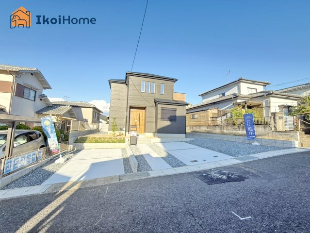 神戸市西区第15桜が丘東町4丁目　新築戸建の前面道路含む現地写真|【ホームページに現地動画掲載中】●年中無休：当日予約可●前面道路は6M幅で広々しています。