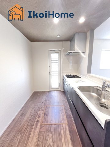 神戸市西区第26狩場台1丁目　2号地　新築戸建てのキッチン|【ホームページに現地動画掲載中】●年中無休：当日予約可●カップボードのご依頼可能！