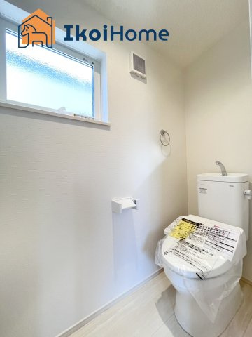 神戸市西区第26狩場台1丁目　2号地　新築戸建てのトイレ|【ホームページに現地動画掲載中】●年中無休：当日予約可●ウォシュレット、暖房便座標準装備。