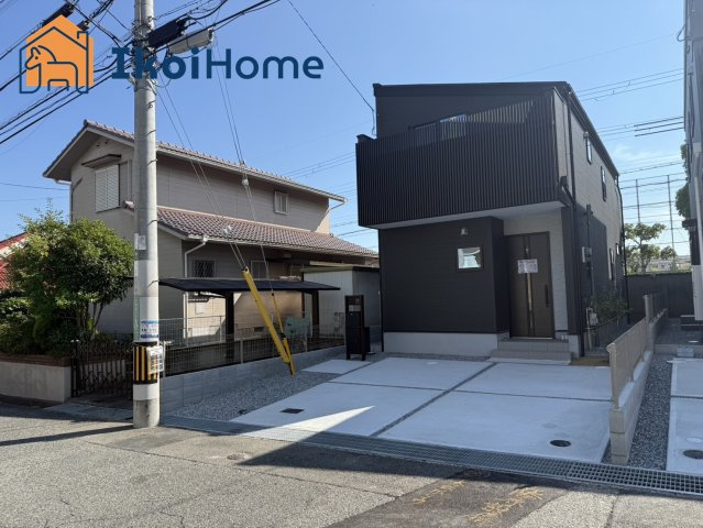 神戸市西区第26狩場台1丁目　2号地　新築戸建てのエントランス|【ホームページに現地動画掲載中】●年中無休：当日予約可●流行りのおしゃれな外観カラー♪随時ご内覧可能