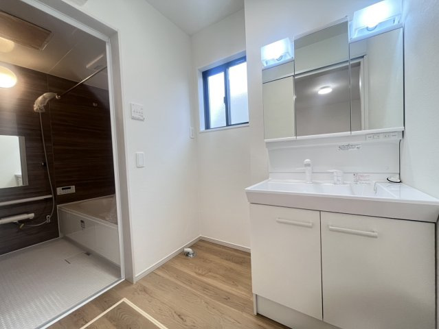 神戸市西区福吉台2期　新築の洗面所|【ホームページに現地動画掲載中】●年中無休：当日予約可●洗濯パン未設置。約5000〜15000円で可