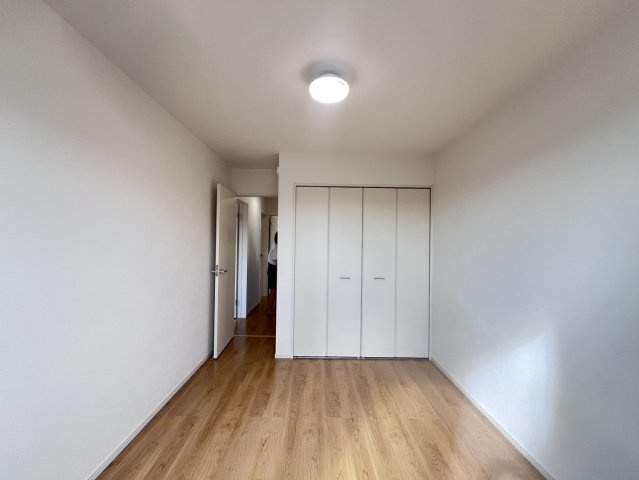 神戸市西区福吉台2期　新築の寝室|【ホームページに現地動画掲載中】●年中無休：当日予約可●全室２面採光で明るいです