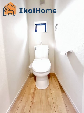 神戸市西区桜が丘東町　新築戸建のトイレ|【ホームページに現地動画掲載中】●年中無休：当日予約可●ウォシュレット、暖房便座標準装備。