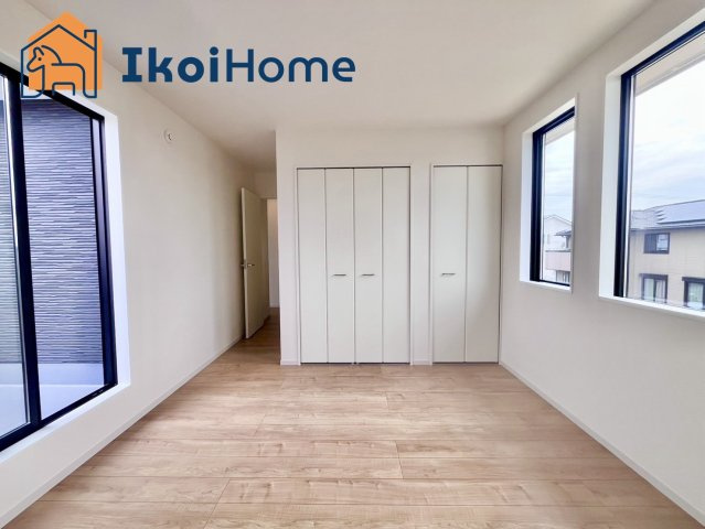 神戸市西区桜が丘東町　新築戸建の収納|【ホームページに現地動画掲載中】●年中無休：当日予約可●大型の収納がございます！収納には困りません！