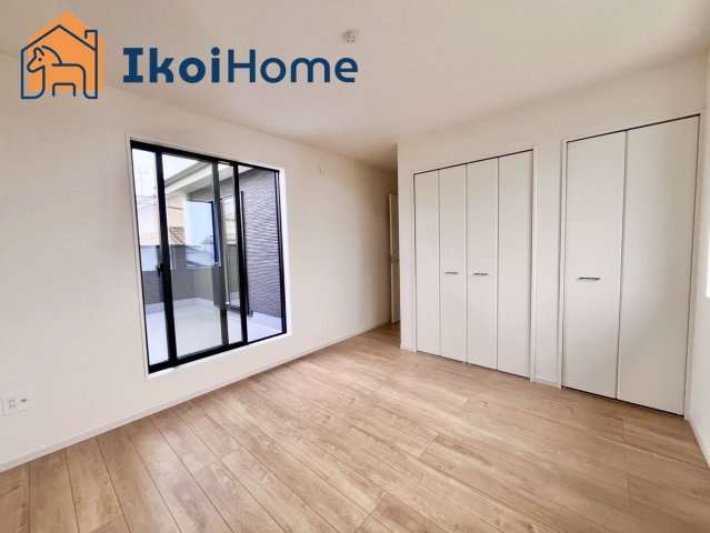 神戸市西区桜が丘東町　新築戸建の寝室|【ホームページに現地動画掲載中】●年中無休：当日予約可●注意。カーテン・カーテンレール付いていません