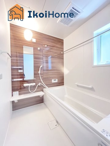 神戸市西区第26狩場台1丁目　1号地　新築戸建ての浴室|【ホームページに現地動画掲載中】●年中無休：当日予約可●足を伸ばしてご入浴いただける広々とした浴槽♪