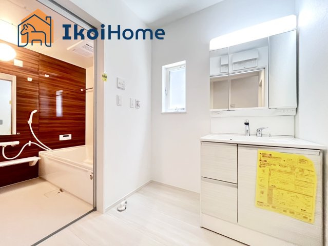 神戸市西区第26狩場台1丁目　1号地　新築戸建ての洗面所|【ホームページに現地動画掲載中】●年中無休：当日予約可●追加で収納棚等を付けると大変便利です。