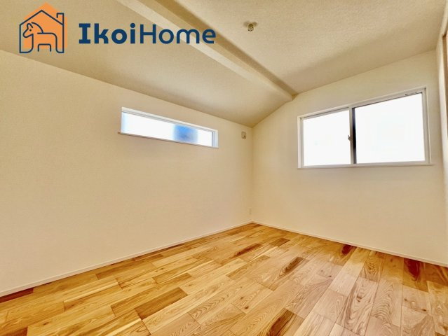 神戸市西区北別府5丁目　第10　2号棟　新築の寝室|【ホームページに現地動画掲載中】●年中無休：当日予約可●２倍の断熱効果がある全居室ペアガラス標準装備