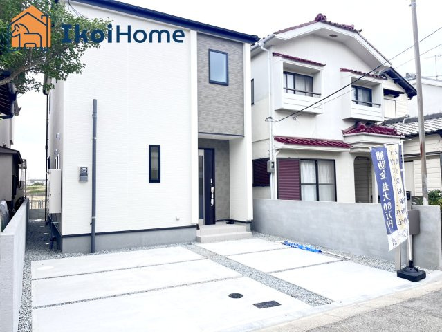 神戸市西区玉津町高津橋2期　新築戸建の駐車場|【ホームページに現地動画掲載中】●年中無休：当日予約可●お車並列2台可能です！周辺交通量少なめで安心