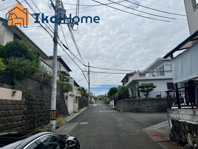 神戸市西区秋葉台2丁目　新築戸建のその他|【ホームページに現地動画掲載中】●年中無休：当日予約可●並列3台駐車可能です！