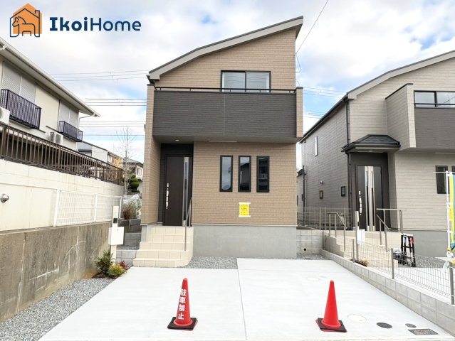 神戸市西区春日台9丁目13番　A号棟　新築戸建の外観|【ホームページに現地動画掲載中】●年中無休：当日予約可●全2区画の新築戸建が完成！全室南西向き！