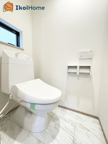 神戸市西区春日台9丁目13番　B号棟　新築戸建のトイレ|【ホームページに現地動画掲載中】●年中無休：当日予約可●トイレが2か所あるので夜中もや朝も楽ちん。