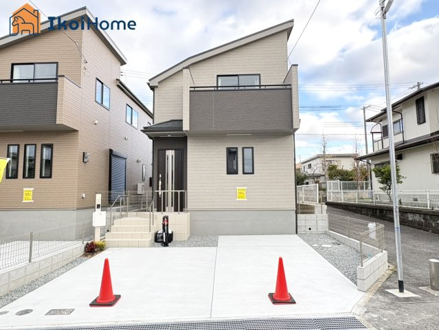 神戸市西区春日台9丁目13番　B号棟　新築戸建