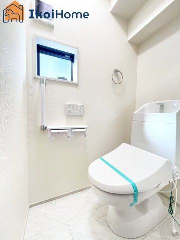 神戸市西区学園東町2期　1号棟　新築戸建のトイレ|【ホームページに現地動画掲載中】●年中無休：当日予約可●1階・2階ウォッシュレット付のお手洗い。