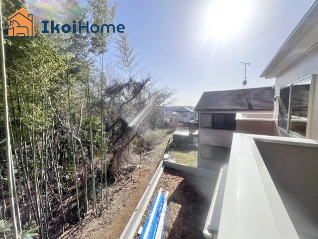 神戸市西区押部谷町西盛　新築　2号地のバルコニー|【ホームページに現地動画掲載中】●年中無休：当日予約可●陽当り良好南向バルコニー！屋根は８万円～設置