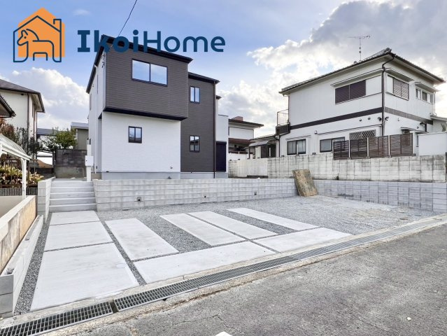 神戸市西区桜が丘西町３丁目　3期　新築戸建の外観|約71坪のゆったりとした敷地♪閑静な住宅街◎近隣には買い物施設充実◎WIC、SICがあり収納豊富♪