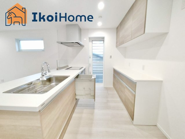 明神戸市西区富士見ヶ丘　1号地　新築のキッチン|●年中無休：当日予約可●浄水器には塩素やその他の不純物を除去・減少させ水道の安全性を高めます