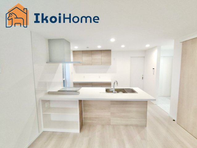 明神戸市西区富士見ヶ丘　1号地　新築のその他|キッチン同色のカップボードご依頼を受けることが多いです。地震に強く、スッキリとおしゃれです