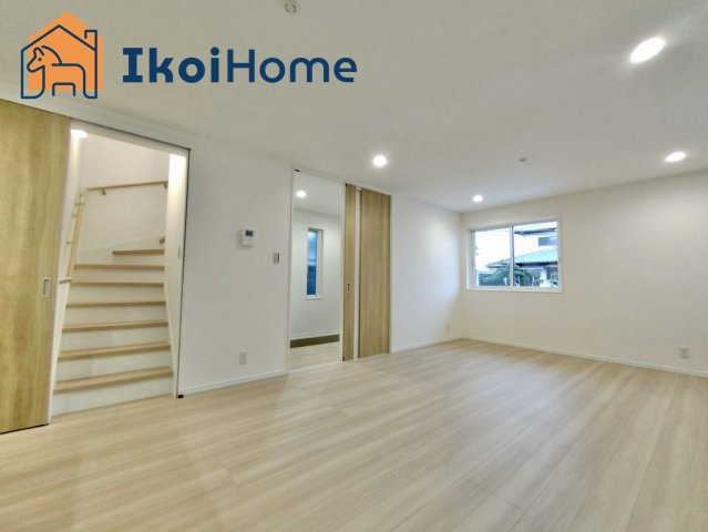 明神戸市西区富士見ヶ丘　2号地　新築の居間・リビング|【ホームページに現地動画掲載中】●年中無休：当日予約可●広々LDKは3面採光で明るい団欒スペースです