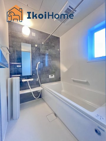 神戸市西区長畑町　新築戸建の浴室|【ホームページに現地動画掲載中】●年中無休：当日予約可●1坪タイプの広々したユニットバスになります