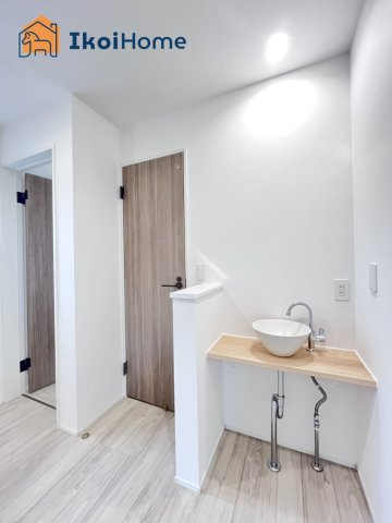 神戸市西区桜が丘西町23-2期　新築戸建のトイレ|【ホームページに現地動画掲載中】●年中無休：当日予約可●2階に洗面がありますので、大変便利です！