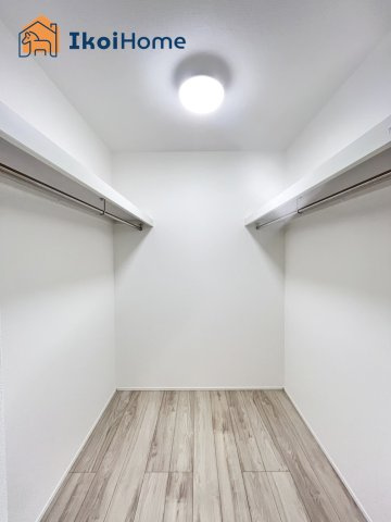 神戸市西区桜が丘西町23-2期　新築戸建の収納|【ホームページに現地動画掲載中】●年中無休：当日予約可●WICです。収納豊富で収納には困りません♪