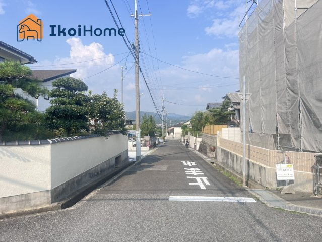 神戸市西区桜が丘西町23-2期　新築戸建の前面道路含む現地写真|【ホームページに現地動画掲載中】●年中無休：当日予約可●前面道路は北西側、南西側共に幅員6ｍあります