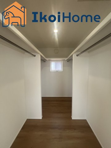 神戸市西区岩岡町　新築戸建の収納|【ホームページに現地動画掲載中】●年中無休：当日予約可●2階洋室8帖にはWICが付いております！