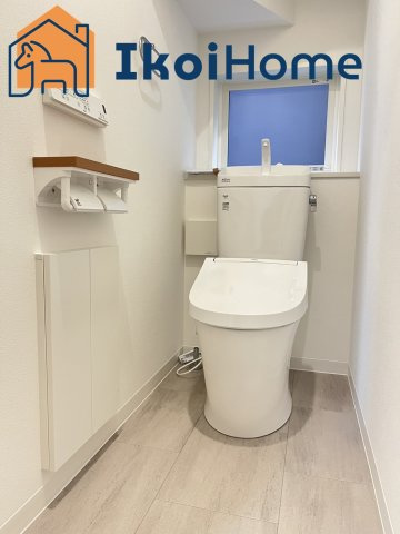 神戸市西区岩岡町　新築戸建のトイレ|【ホームページに現地動画掲載中】●年中無休：当日予約可●1階・2階ウォッシュレット付のお手洗いです