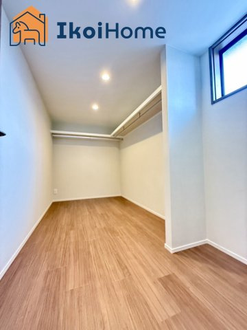 神戸市西区宮下3丁目　中古一戸建の子供部屋|【ホームページに現地動画掲載中】●年中無休：当日予約可●納戸がありますので、季節物も困りません。