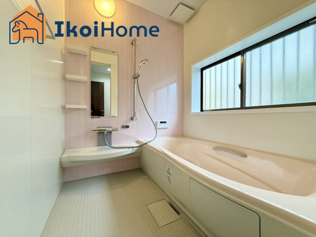 神戸市西区宮下3丁目　中古一戸建の浴室|【ホームページに現地動画掲載中】●年中無休：当日予約可●浴室暖房乾燥機付き。寒い時期や梅雨時期に便利