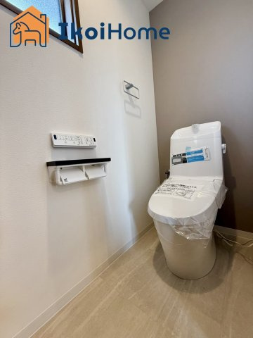 神戸市西区宮下3丁目　中古一戸建のトイレ|【ホームページに現地動画掲載中】●年中無休：当日予約可●トイレが2か所あるので夜中も安心です。