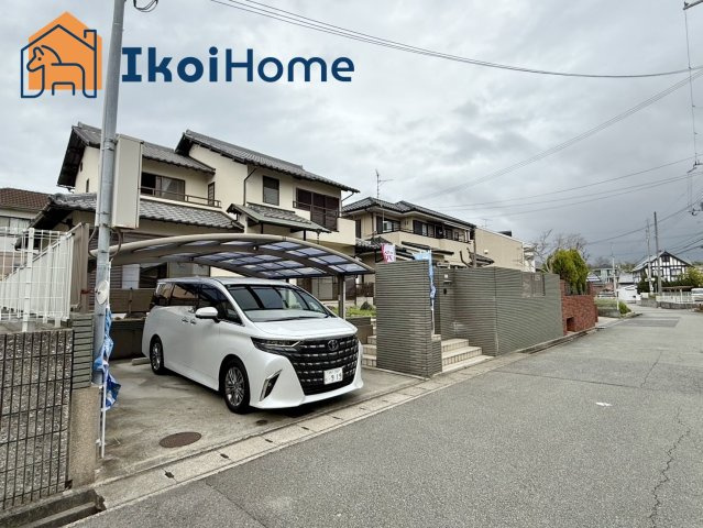 神戸市西区宮下3丁目　中古一戸建の駐車場|【ホームページに現地動画掲載中】●年中無休：当日予約可●カーポートがございますので、愛車を守ります♪