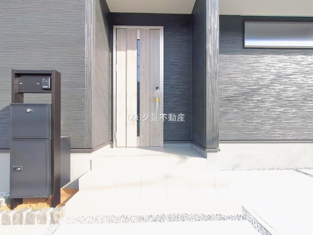 《仲介手数料無料》岩槻区並木１丁目9-5(全1戸)新築一戸建てリーブルガーデン