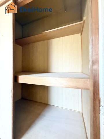 神戸市西区春日台8丁目　中古戸建の収納|【ホームページに現地動画掲載中】●年中無休：当日予約可●収納スペースも広く、荷物が多いお子様も安心。