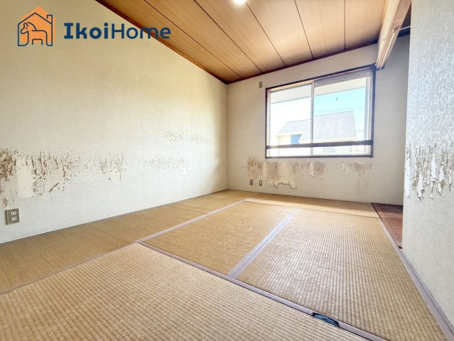 神戸市西区春日台8丁目　中古戸建の寝室|【ホームページに現地動画掲載中】●年中無休：当日予約可●オプションで10年保証コーティングもご用意。