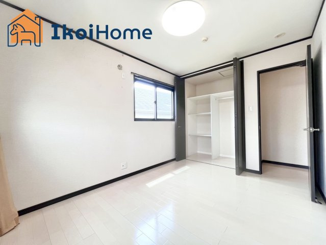 神戸市西区井吹台東町5丁目　中古戸建の子供部屋|ホームページに現地動画掲載中】●年中無休：当日予約可●収納が多く、収納も棚が付いています！