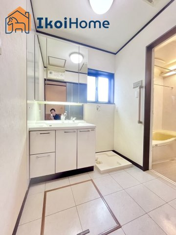 神戸市西区井吹台東町5丁目　中古戸建の洗面所|ホームページに現地動画掲載中】●年中無休：当日予約可●洗面台は入替はされていません。ご相談下さい。