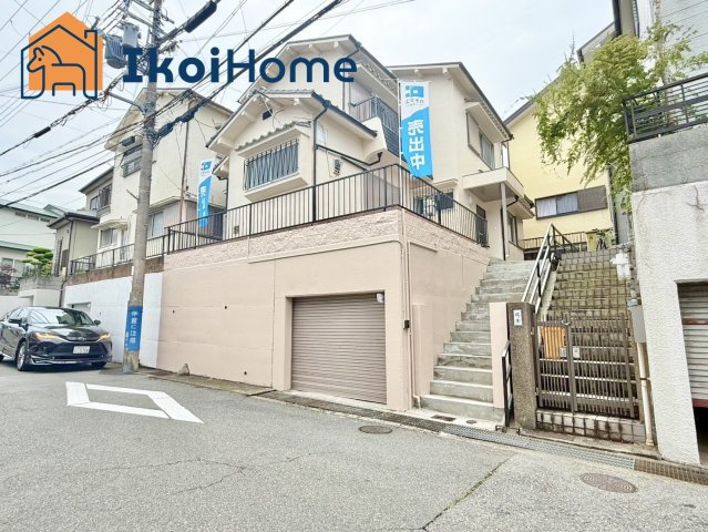 神戸西区伊川谷町有瀬　中古戸建の外観|フルリフォーム中で気持ちよくご入居可能！小学校徒歩2分で通学便利！インナーガレージ1台！眺望良好！